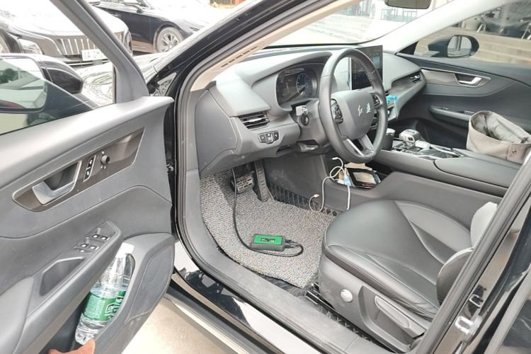 Used Hongqi E-QM5 2022 431 km Charge & Enjoy Edition Driver Seat