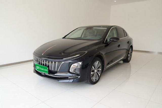 Hongqi E-QM5 2022 431 km Charge & Enjoy Edition usado