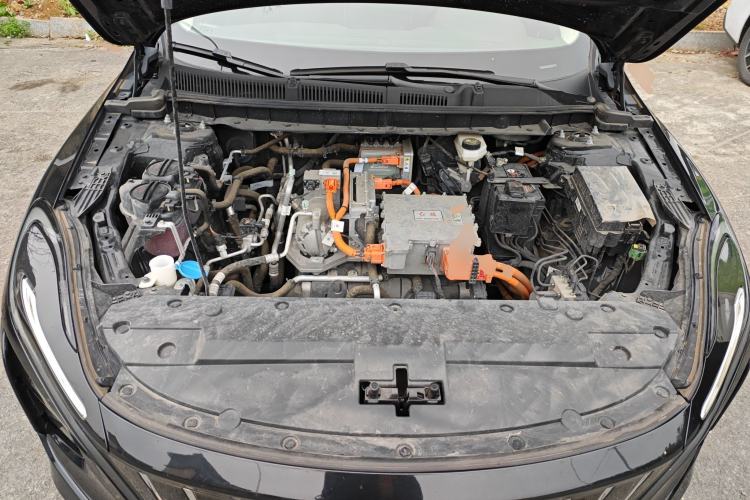 Used Hongqi E-QM5 2022 431 km Charge & Enjoy Edition Engine Bay