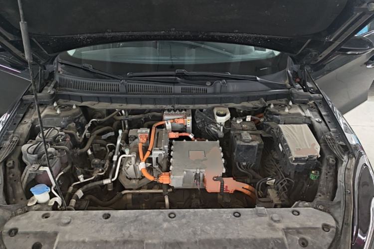 Used Hongqi E-QM5 2022 431 km Charge & Enjoy Edition Engine Bay