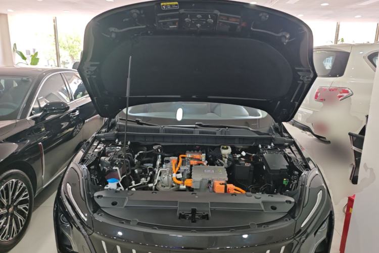 Used Hongqi E-QM5 2022 431 km Charge & Enjoy Edition Engine Bay