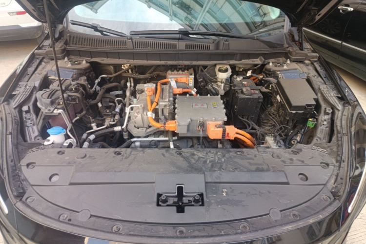 Used Hongqi E-QM5 2022 431 km Charge & Enjoy Edition Engine Bay