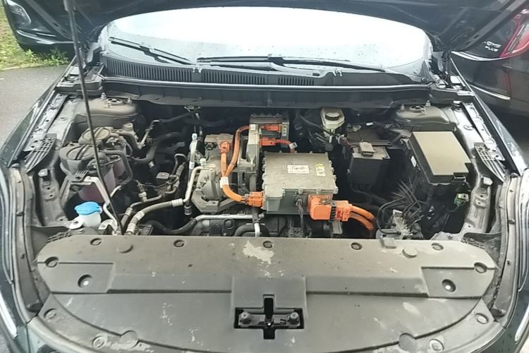 Used Hongqi E-QM5 2022 431 km Charge & Enjoy Edition Engine Bay