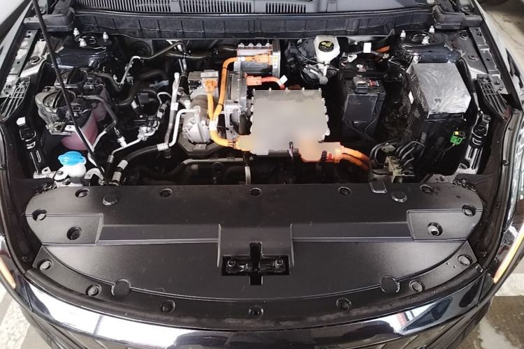 Used Hongqi E-QM5 2022 431 km Charge & Enjoy Edition Engine Bay