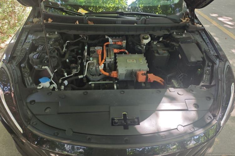 Used Hongqi E-QM5 2022 431 km Charge & Enjoy Edition Engine Bay
