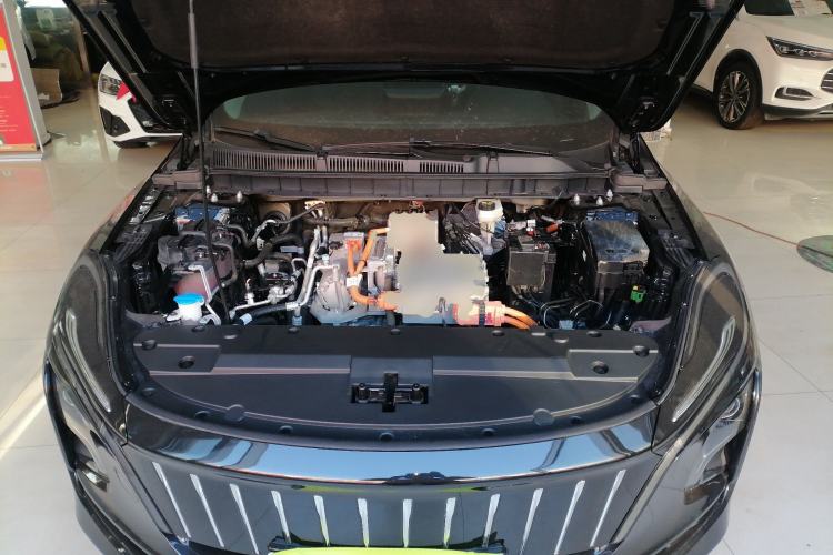 Used Hongqi E-QM5 2022 431 km Charge & Enjoy Edition Engine Bay