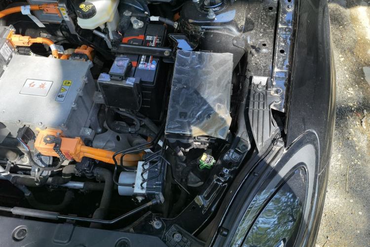Used Hongqi E-QM5 2022 431 km Charge & Enjoy Edition Engine Bay Left