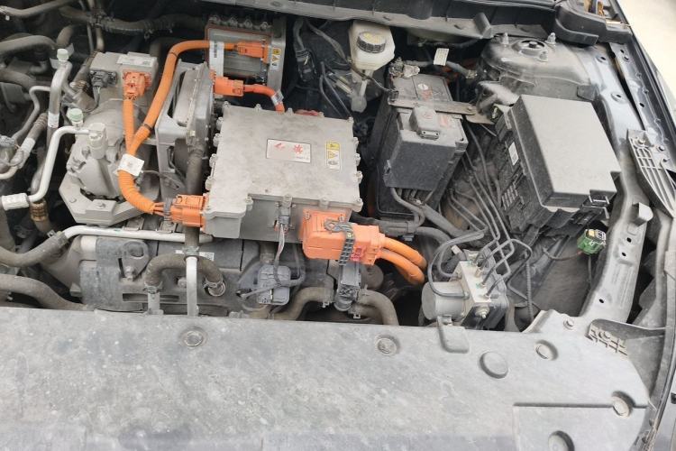 Used Hongqi E-QM5 2022 431 km Charge & Enjoy Edition Engine Bay Left