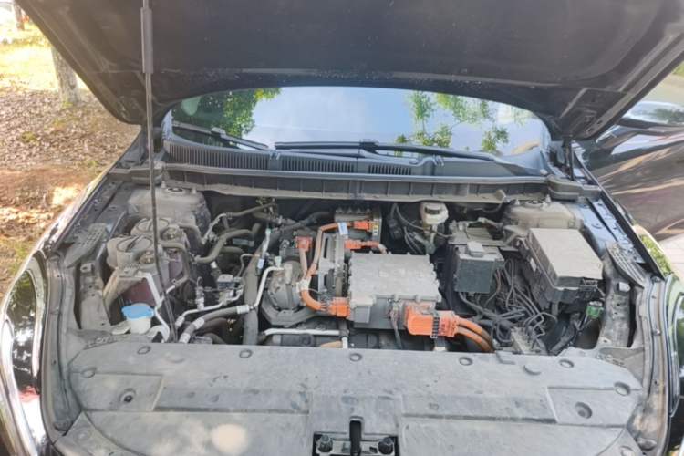 Used Hongqi E-QM5 2022 431 km Charge & Enjoy Edition Engine Bay