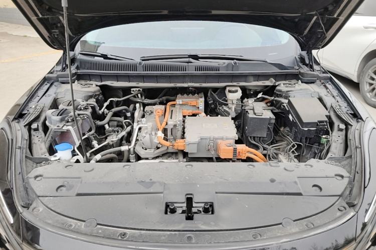 Used Hongqi E-QM5 2022 431 km Charge & Enjoy Edition Engine Bay