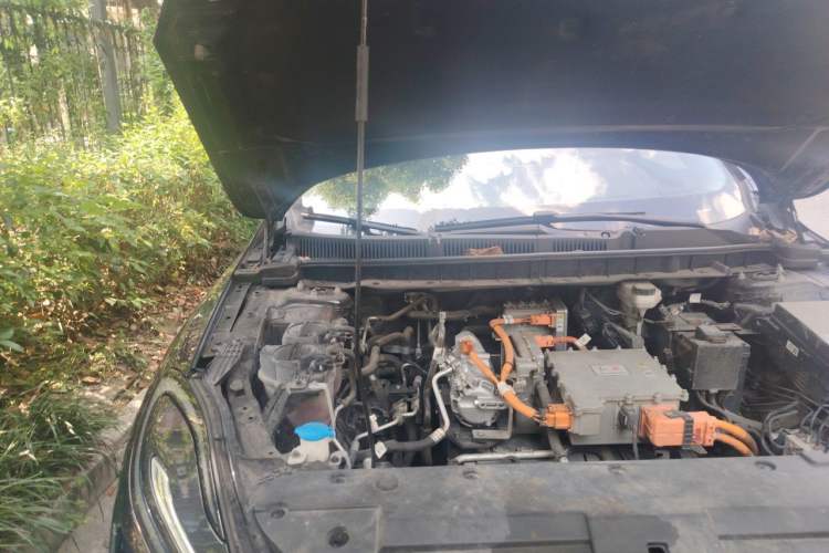Used Hongqi E-QM5 2022 431 km Charge & Enjoy Edition Engine Bay Right