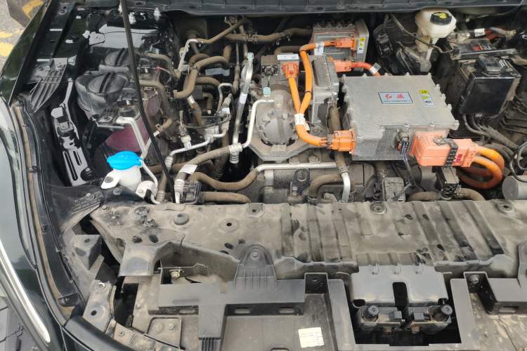 Used Hongqi E-QM5 2022 431 km Charge & Enjoy Edition Engine Bay Right