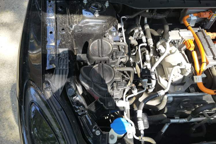 Used Hongqi E-QM5 2022 431 km Charge & Enjoy Edition Engine Bay Right