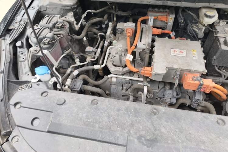 Used Hongqi E-QM5 2022 431 km Charge & Enjoy Edition Engine Bay Right