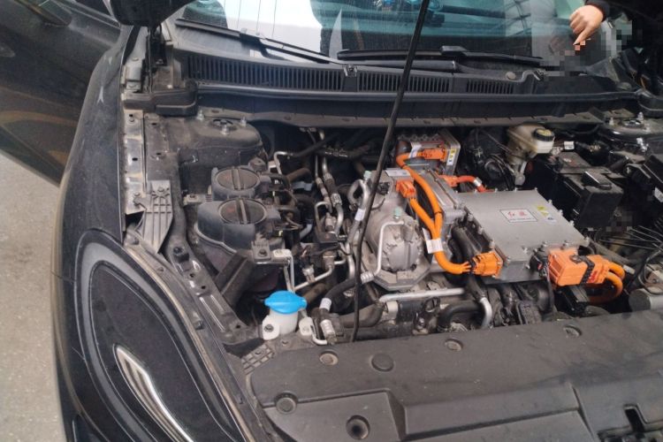 Used Hongqi E-QM5 2022 431 km Charge & Enjoy Edition Engine Bay Right