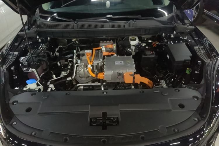Used Hongqi E-QM5 2022 431 km Charge & Enjoy Edition Engine Bay