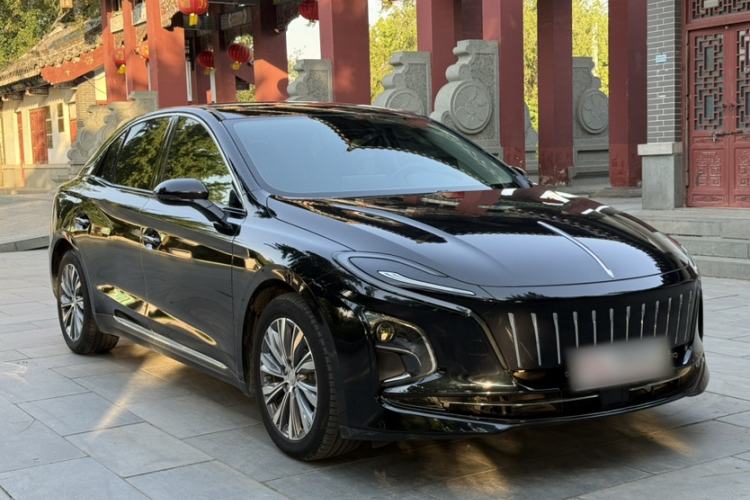 Used Hongqi E-QM5 2022 431 km Charge & Enjoy Edition Exterior 1
