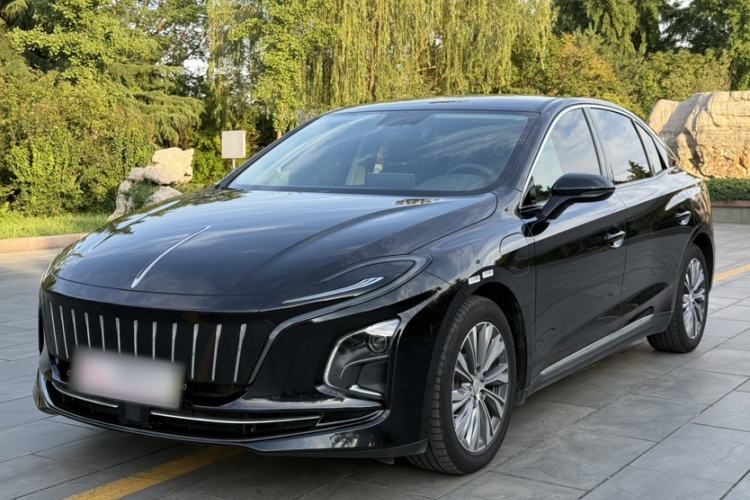 Used Hongqi E-QM5 2022 431 km Charge & Enjoy Edition Exterior 1