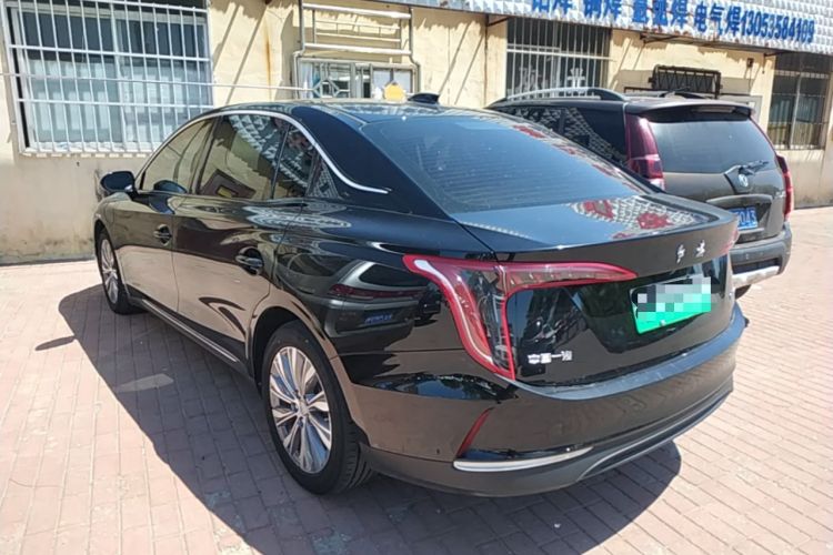 Used Hongqi E-QM5 2022 431 km Charge & Enjoy Edition Exterior 2