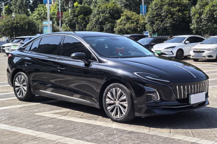 Used Hongqi E-QM5 2022 431 km Charge & Enjoy Edition Exterior 3