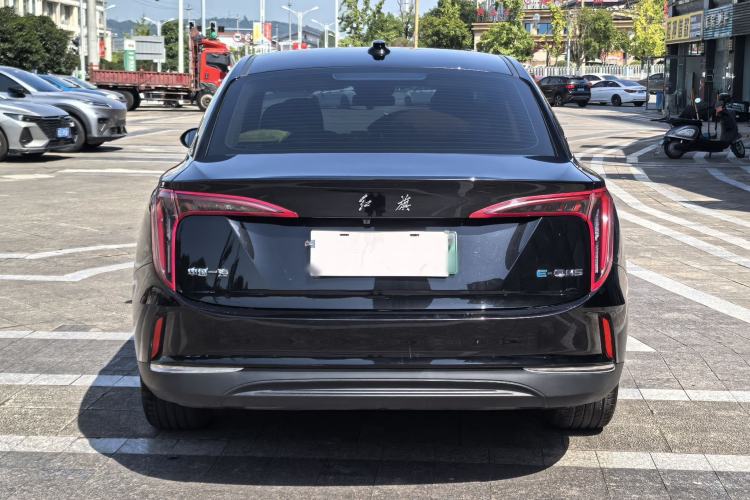 Used Hongqi E-QM5 2022 431 km Charge & Enjoy Edition Exterior 5
