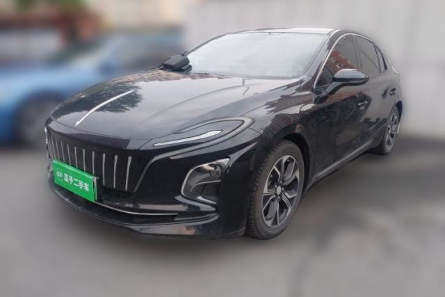 Used Hongqi E-QM5 2022 431 km Charge & Enjoy Edition