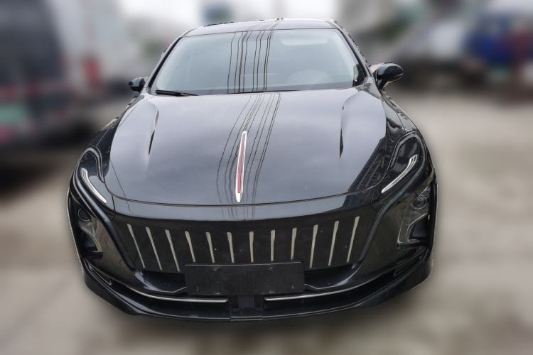 Used Hongqi E-QM5 2022 431 km Charge & Enjoy Edition Front