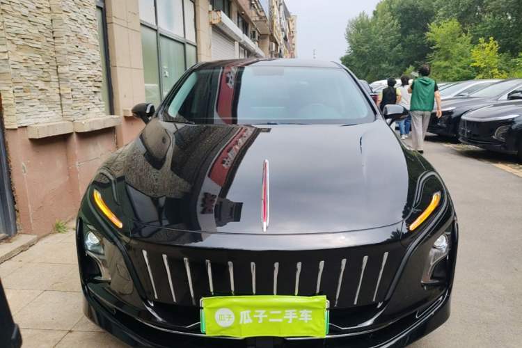Used Hongqi E-QM5 2022 431 km Charge & Enjoy Edition Front