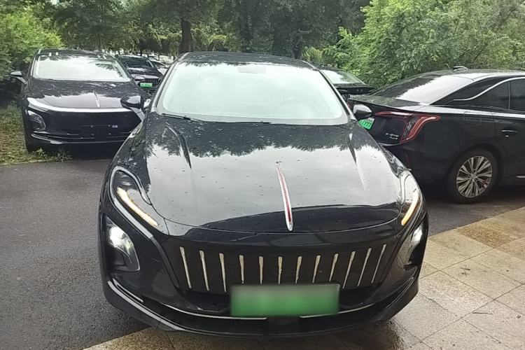 Used Hongqi E-QM5 2022 431 km Charge & Enjoy Edition Front