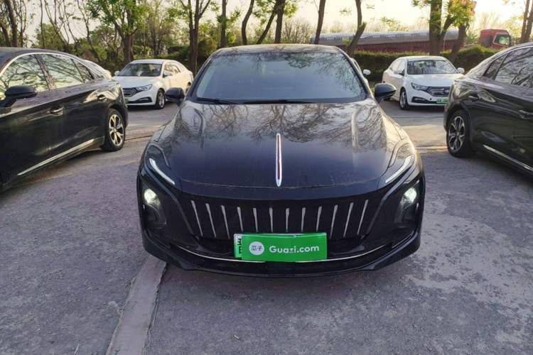 Used Hongqi E-QM5 2022 431 km Charge & Enjoy Edition Front