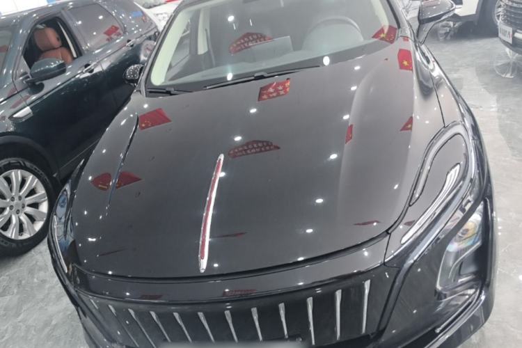 Used Hongqi E-QM5 2022 431 km Charge & Enjoy Edition Front