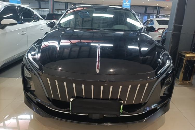 Used Hongqi E-QM5 2022 431 km Charge & Enjoy Edition Front
