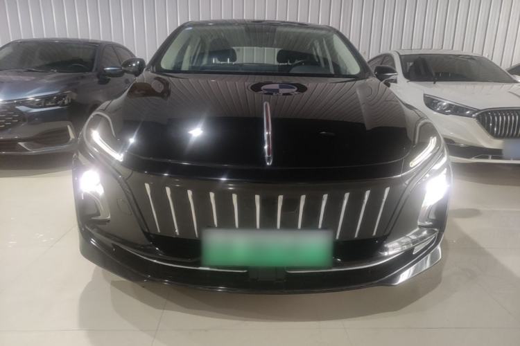 Used Hongqi E-QM5 2022 431 km Charge & Enjoy Edition Front