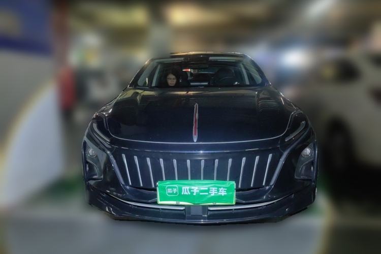 Used Hongqi E-QM5 2022 431 km Charge & Enjoy Edition Front