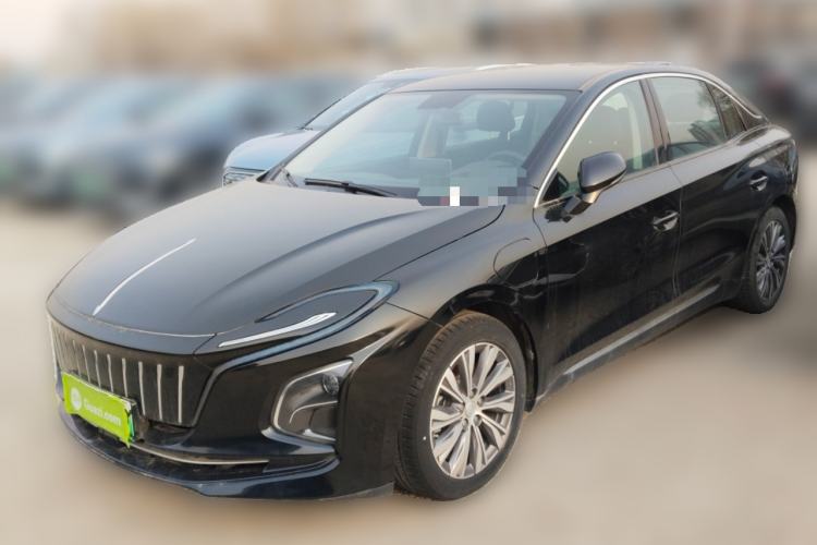 Used Hongqi E-QM5 2022 431 km Charge & Enjoy Edition Front Left 45 Deg