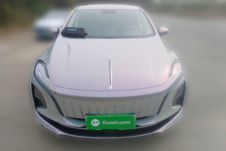Used Hongqi E-QM5 2022 431 km Charge & Enjoy Edition Front