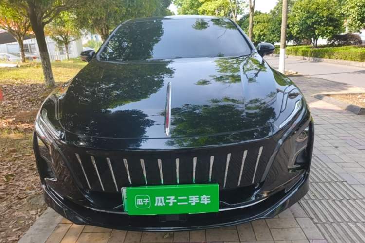 Used Hongqi E-QM5 2022 431 km Charge & Enjoy Edition Front