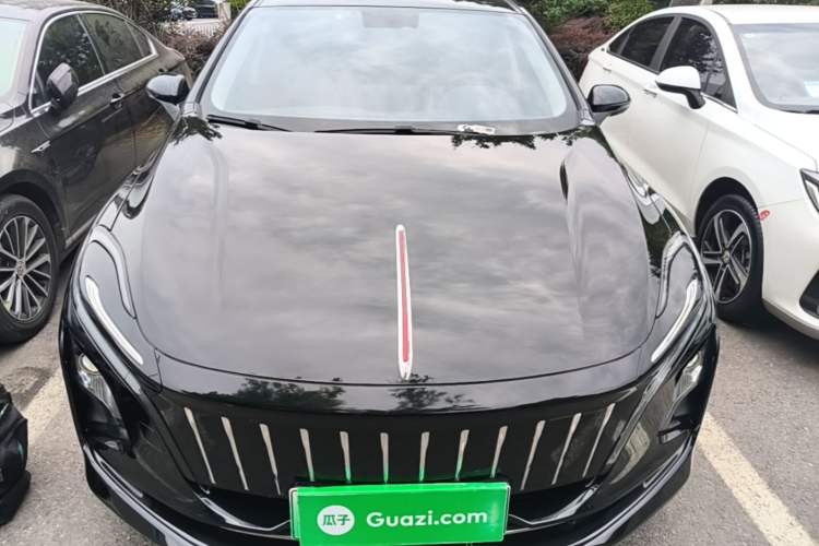 Used Hongqi E-QM5 2022 431 km Charge & Enjoy Edition Front