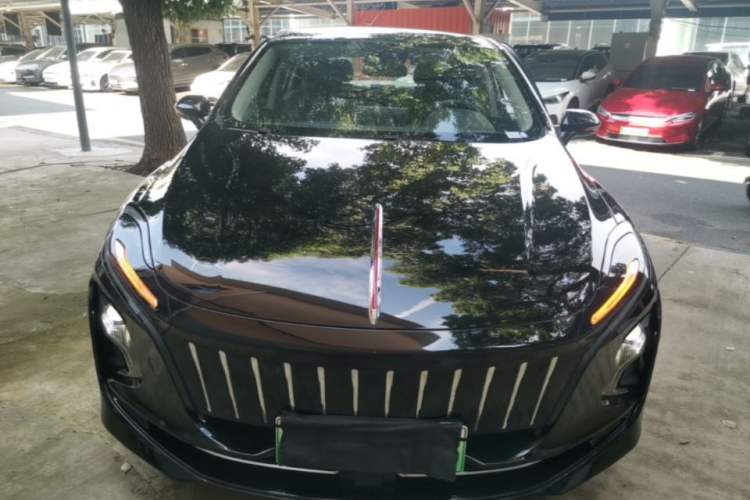 Used Hongqi E-QM5 2022 431 km Charge & Enjoy Edition Front