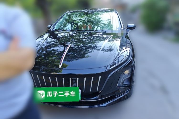 Used Hongqi E-QM5 2022 431 km Charge & Enjoy Edition Front