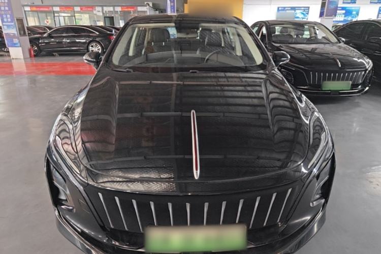 Used Hongqi E-QM5 2022 431 km Charge & Enjoy Edition Front