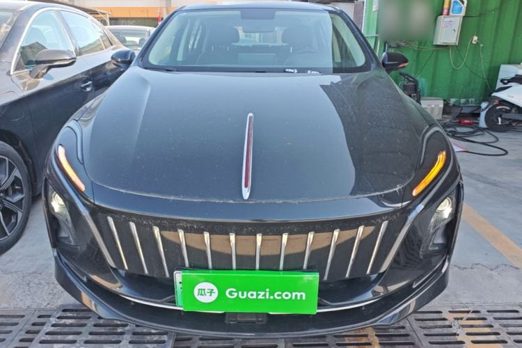 Used Hongqi E-QM5 2022 431 km Charge & Enjoy Edition Front