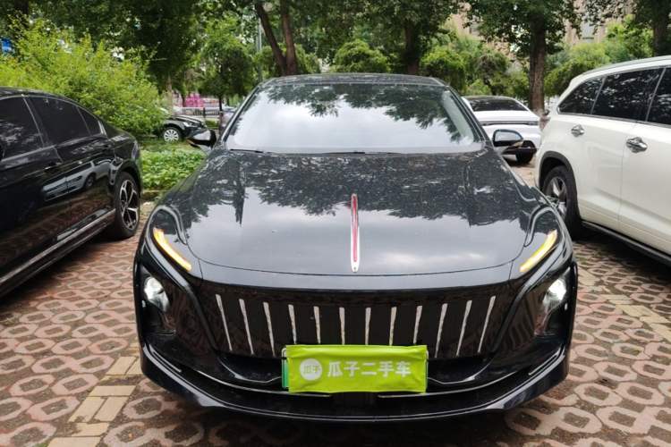 Used Hongqi E-QM5 2022 431 km Charge & Enjoy Edition Front