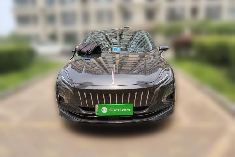 Used Hongqi E-QM5 2022 431 km Charge & Enjoy Edition Front