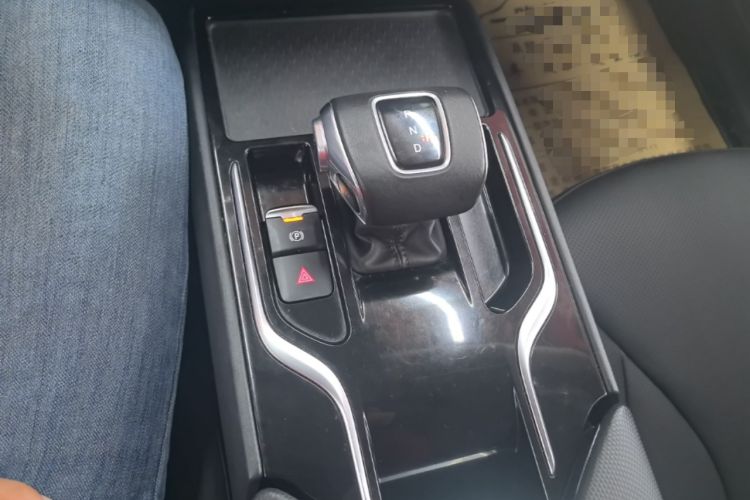 Used Hongqi E-QM5 2022 431 km Charge & Enjoy Edition Gear Lever
