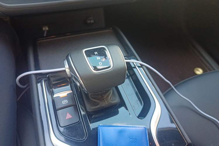 Used Hongqi E-QM5 2022 431 km Charge & Enjoy Edition Gear Lever