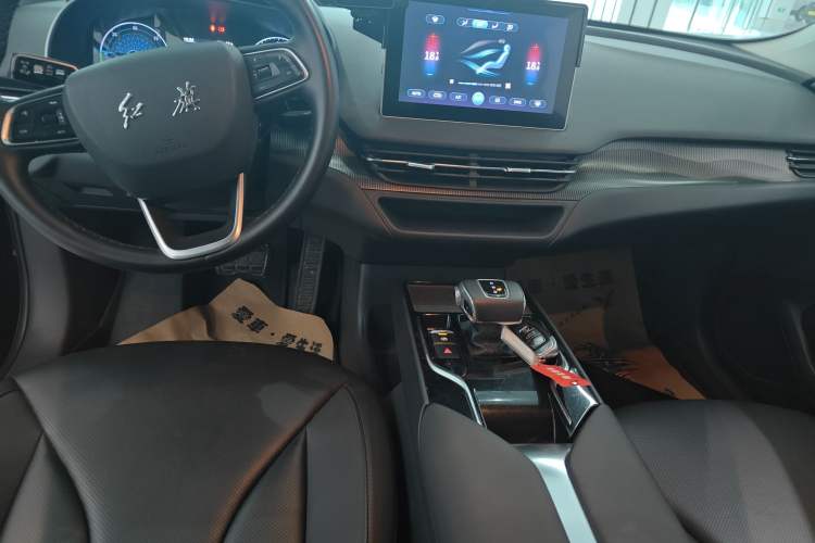 Used Hongqi E-QM5 2022 431 km Charge & Enjoy Edition Gear Lever