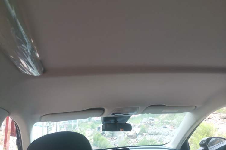 Used Hongqi E-QM5 2022 431 km Charge & Enjoy Edition Headliner