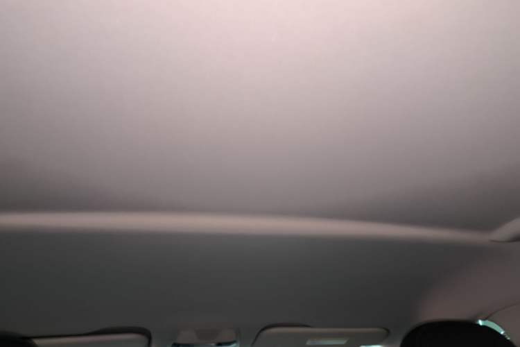 Used Hongqi E-QM5 2022 431 km Charge & Enjoy Edition Headliner