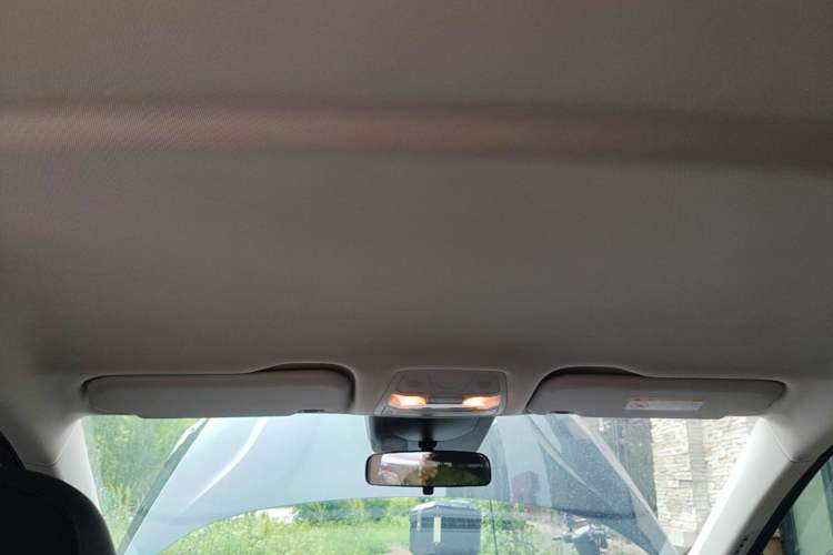 Used Hongqi E-QM5 2022 431 km Charge & Enjoy Edition Headliner